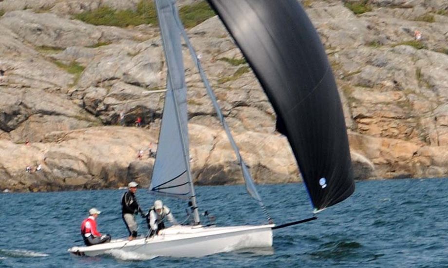 Anders Nyholm og mandskab i Marstrand. Foto: regatta.nu