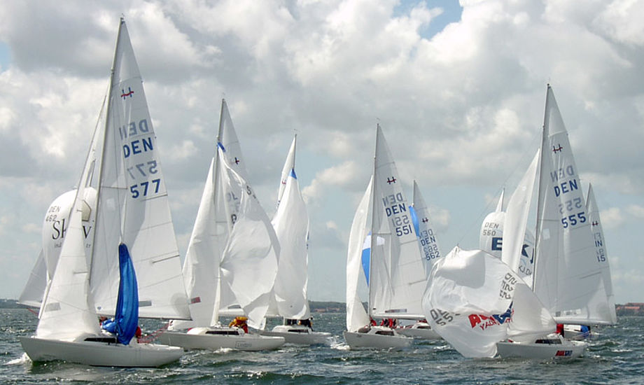 Arkivfoto fra DM i H-båd i år. Et mesterskab, som Claus Høj Jensen vandt.