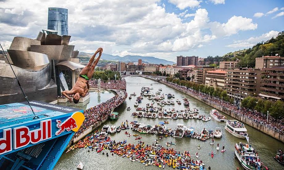 Red Bull Cliff Diving World Series har været afholdt siden 2009. Foto: Red Bull Content Pool