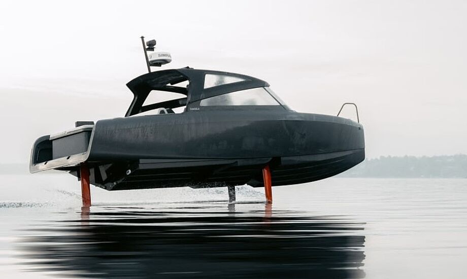 Delvis Playful stilhed Candela C-8 'drevet af Polestar', el-båd med længst rækkevidde -  hydrofoilteknologi hjælper en del - Motorbåds nyt