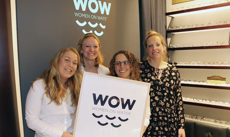 WOW bliver navnet på det nye kvindenetværk. Fra venstre: Nynne Ammundsen (Sejlsportsligaen), Line Markert (DS-formand) og de to WOW-skabere, Henriette Koch og Josefine Boel Rasmussen. Foto: PR-foto