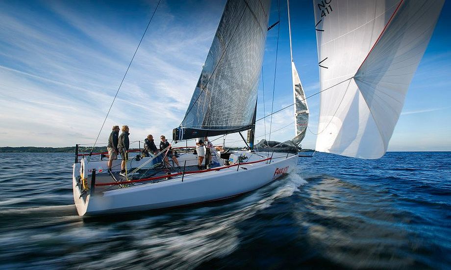 Rigtigt mange klikkede på artiklen om Farr 400eren, der sejles af Jesper Bank. Foto: Mick Anderson/sailingpix.dk