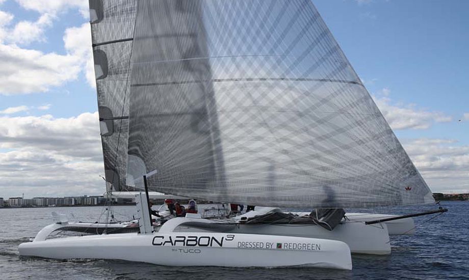 Carbon3 sejlede rundt om Sjælland på 14 timer og 50 minutter. Det gav positiv reklame for dansk sejlsport i medierne. Foto: Troels Lykke