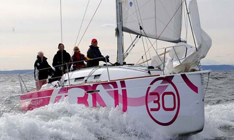 First 30 fra Beneteau. Der er nu bestilt så mange både, at man først kan få leveret en efter sommeren næste år. Foto: Seilas.no