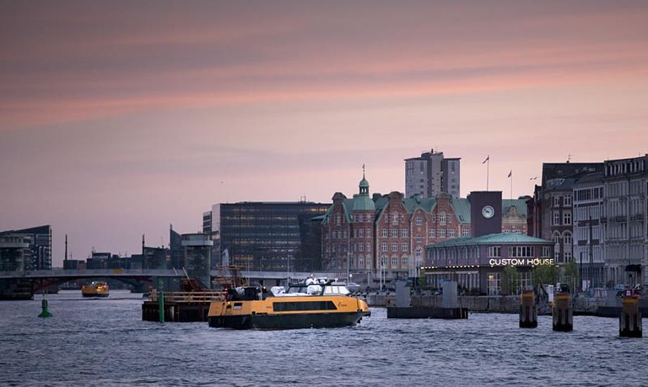Aftenstemning i Københavns havn, uden fartsyndere. Foto: visitdenmark.dk