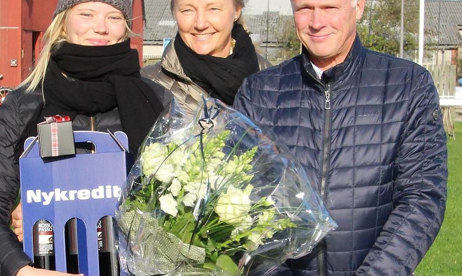 Ol bronze vinder Anne-Marie Rindom  (tv) sammen med Peter Bjerremand og Bente L. Jakobsen fra Nykredit.