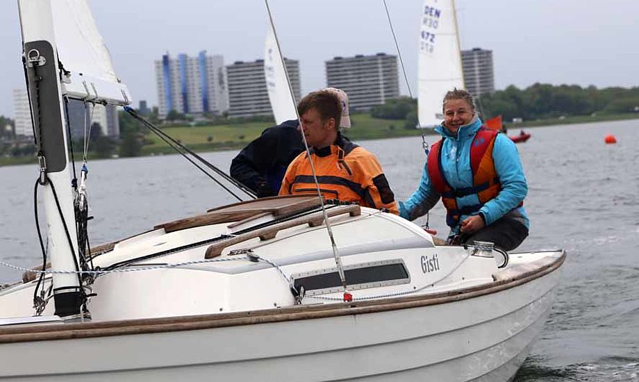 Ditte Andreasen og besætning er klar til DM i Kragenæs Sejlklub, der er kendt for at lave hyggelige stævner. Foto: Troels Lykke