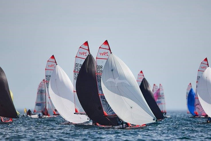 29'er EM i Frankrig under vanskelige forhold. Foto: Robert Hajduk - ShutterSail.com