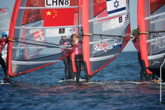 Tirsdag var sort dag for dansk RS:X windsurfing. Foto: Kerteminde Sejlklub