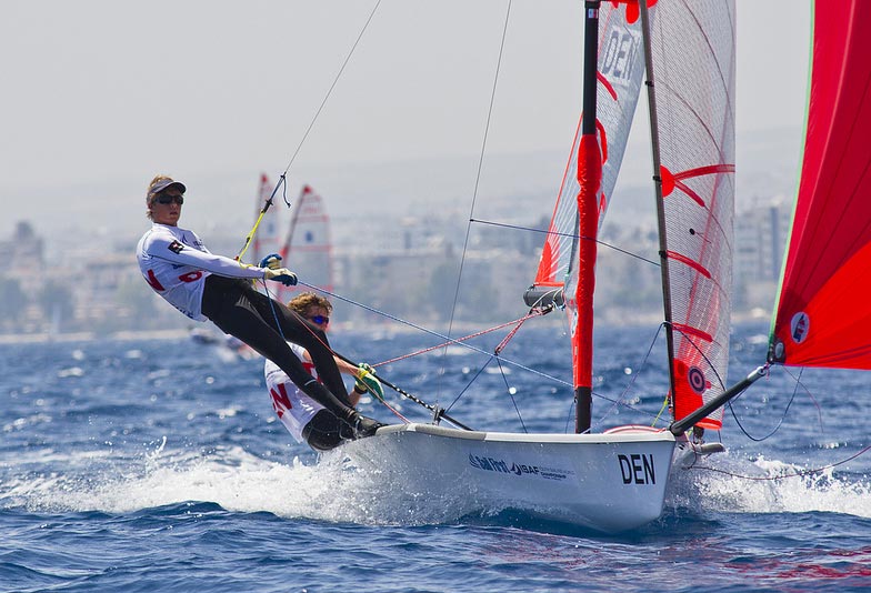 Frederik Melson/Markus Nielsen (Middelfart Sejlklub) gjorde det godt med en samlet 7.plads efter mandagens tre sejladser. Foto: ISAF Media Library