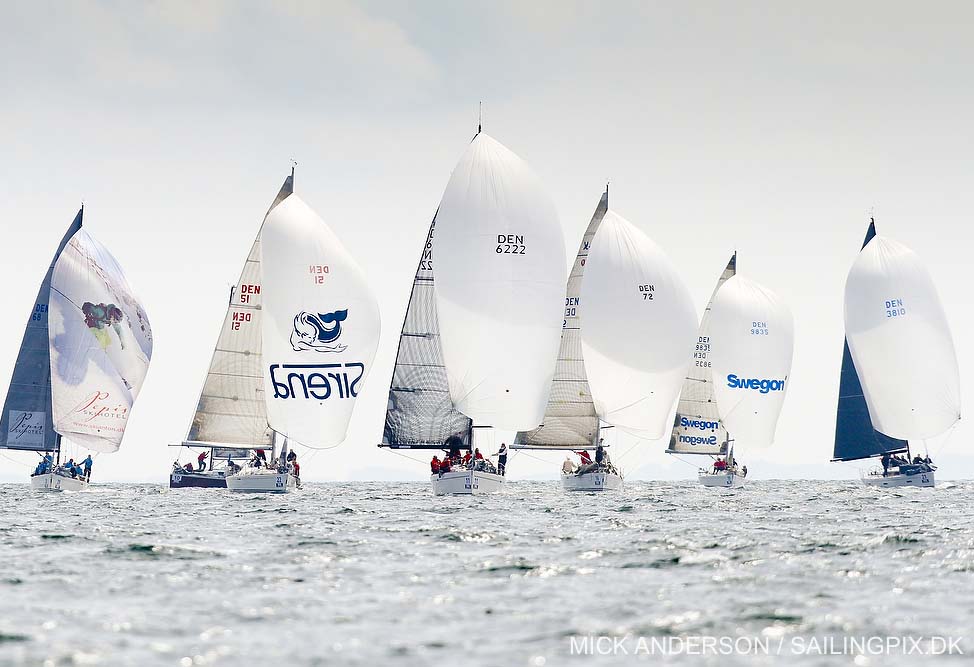 Sejlads i Aarhus med store både i 2012. Egå Sejlklub fortsætter mens Kerteminde Sejlklub har kastet håndklædet i år. Foto: Mick Anderson/Sailingpix.dk