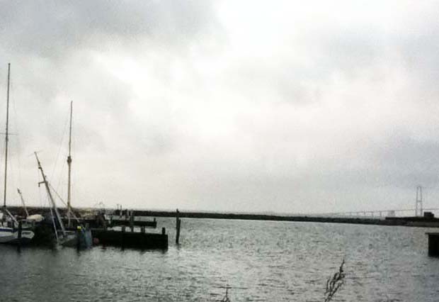 Sunken båd i Korsør Havn. Foto: Kim Jørgensen