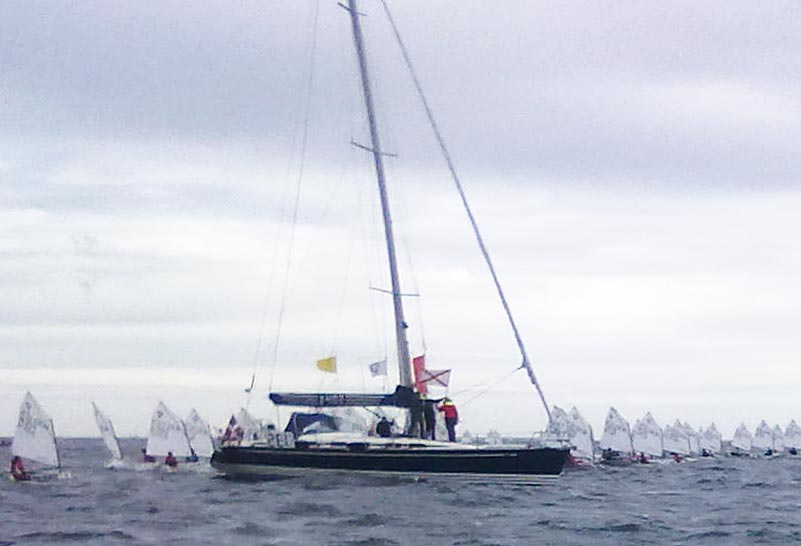 Optimisterne fik deres sag for i de støre bølger på Øresund. Foto: Jon Møgelhøj