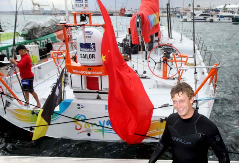 Martin Kirketerp har på 30 minutter lige skrubbet V0 70eren Sanya, der før hed Telefonica Blue. Foto: Troels Lykke