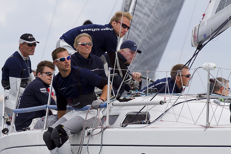 Team Ulrikkeholm fra Kerteminde er med helt fremme. Foto: Mick Anderson /Sailingpix.dk