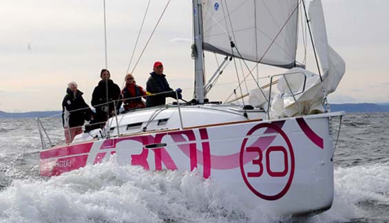 First 30 fra Beneteau. Der er nu bestilt så mange både, at man først kan få leveret en efter sommeren næste år. Foto: Seilas.no