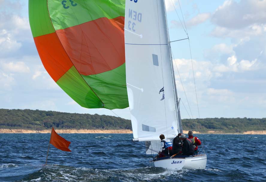 Bjarne Venø Petersen i båden Jazz vandt DM igen-igen i BB 10-meter.