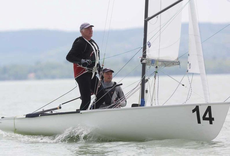 Brødrene Bojsen-Møller mangler fire sejladser, der helst skal være gode. VM slutter på lørdag d. 1. juni. Foto: fdworlds2013