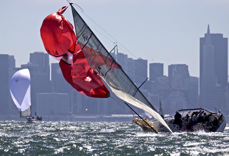 Der kæmpes hårdt i klassen, her til VM i USA i 2011. Foto: Meridith Block/ Farr 30 Worlds