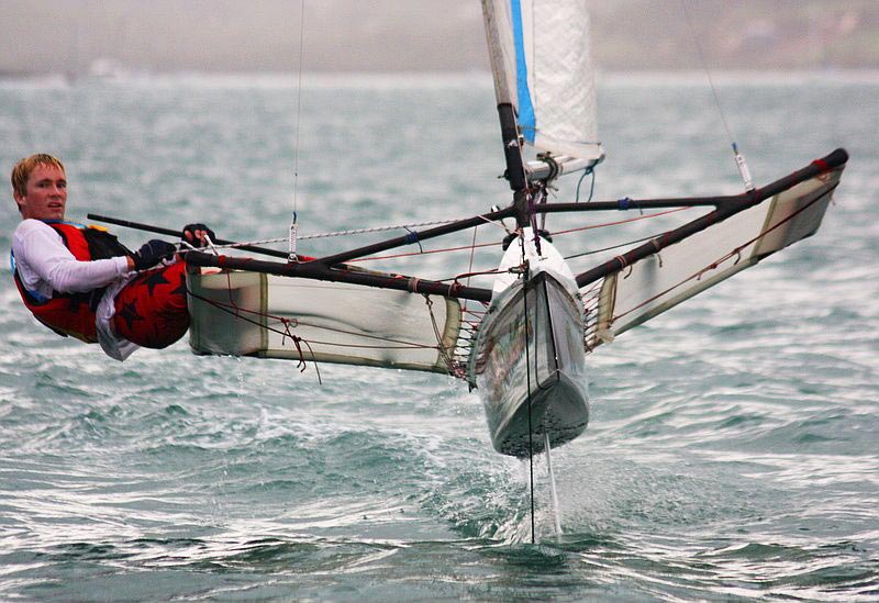 Der skal simpelthen mere fart på OL. Foliling Moth er et bud. Foto: easterregatta.com.au