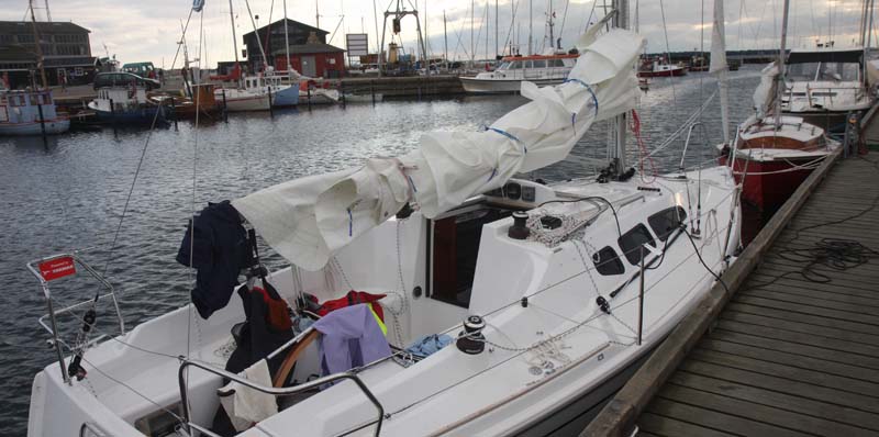 En Dehler 29 i Hundested havn, der ikke er overfyldt. Foto: Troels Lykke