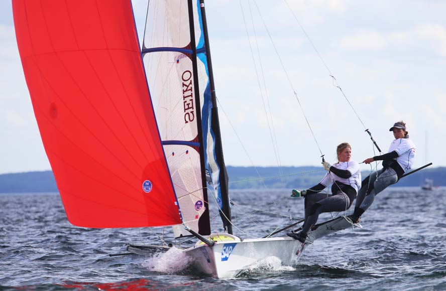 Til sommer kommer Aarhus-bugten til at myldre med unge 49’er og 49’er FX sejlere. Foto: Sailing Aarhus