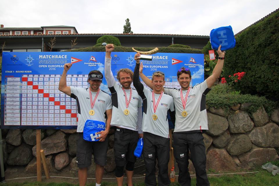 Joachim Aschenbrenner viste sin styrke lørdag ved at vinde alle 11 sejladser på stribe i Svendborg ved EM i matchrace.