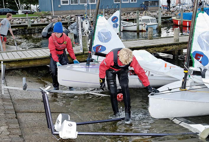 Ialt 67 unge E-jolle sejre fra hele Norden er mødt op i Sønderborg. Foto: John Rohde Jensen