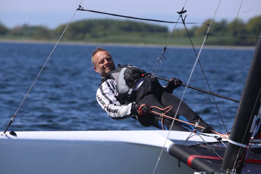 A-Cat sejler Thomas Paasch sejlede virkelig stærkt og var langt foran i den sejlads vi så om søndagen. Foto: Troels Lykke