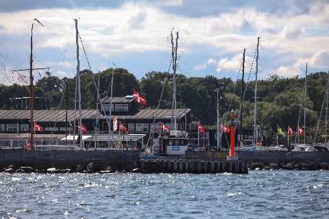 Baggrunden for de oprindelige overvejelser om salg af klubhuset var en kombination af ejendommens tilstand, størrelse og klubbens utilfredsstillende økonomiske situation. Foto: kdy.dk