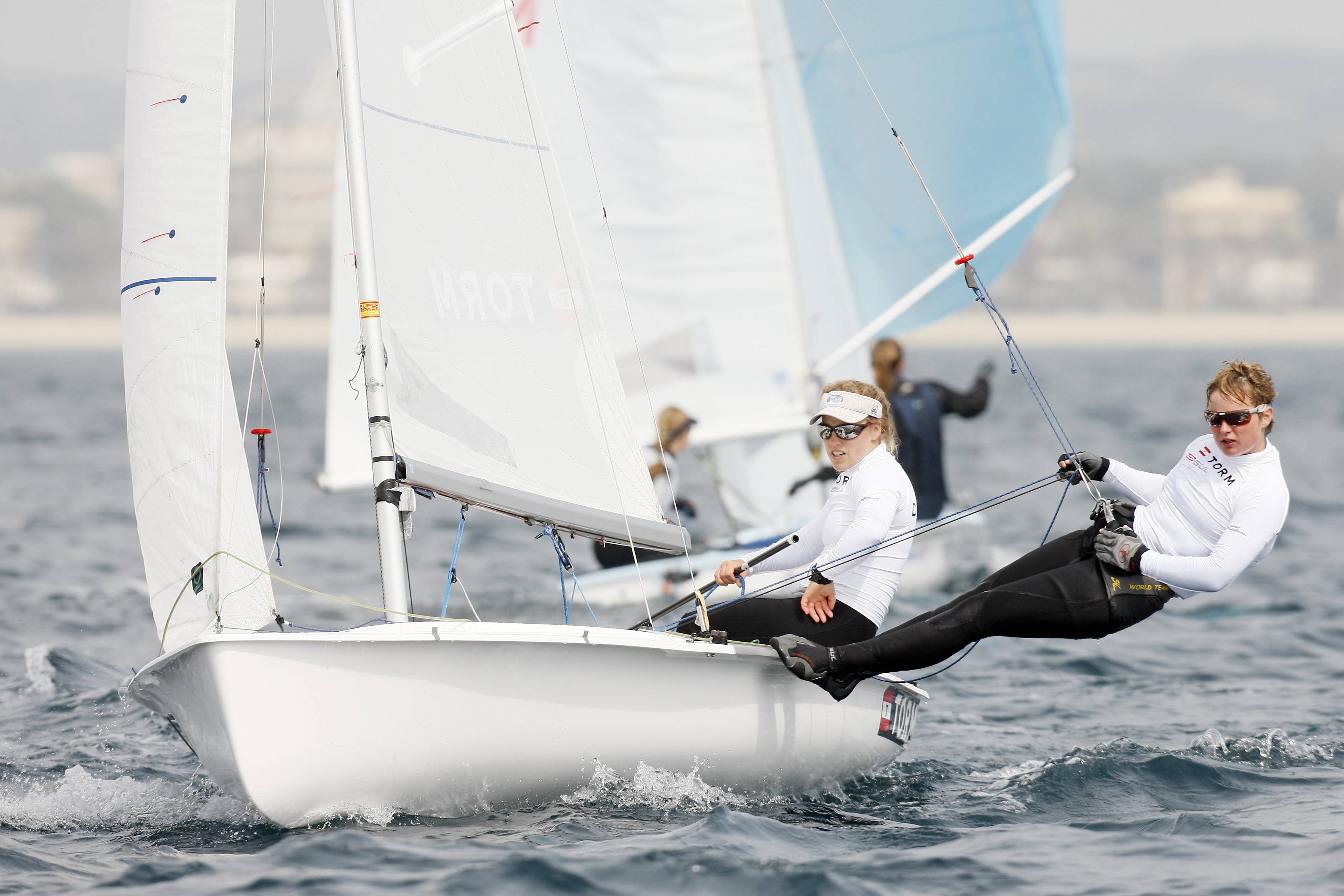 470 kvinderne Henriette Koch og Lene Sommer. Foto: Mick Anderson Sailingpix