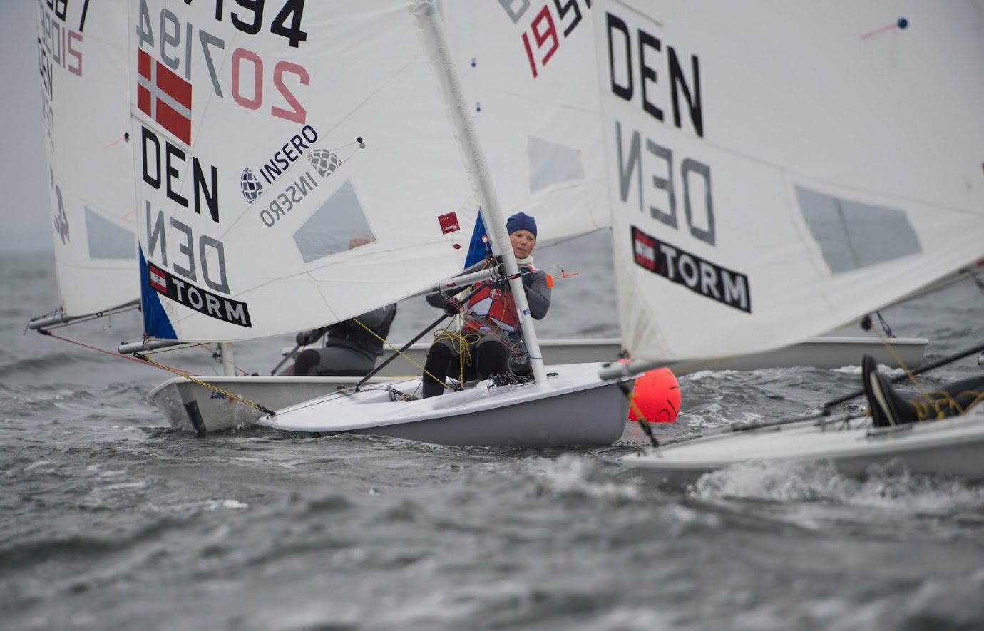 OL bronze vinder, Anne Marie Rindom, havde også fundet vej til træningslejr på Aarhus Bugten. Foto: Jens Thaysen.