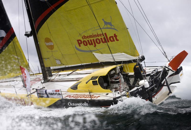 Bernard Stamm har kun 5% brændstof tilbage. Foto: vendeeglobe.org