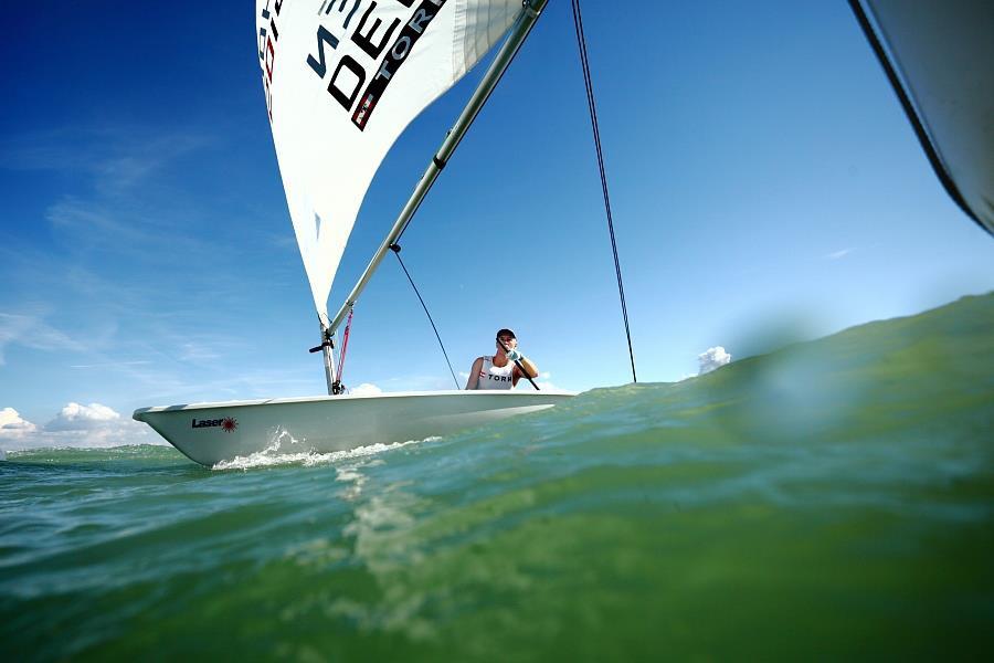 Vinden har være meget skiftende under stævnet. Foto: YachtClubArgentino