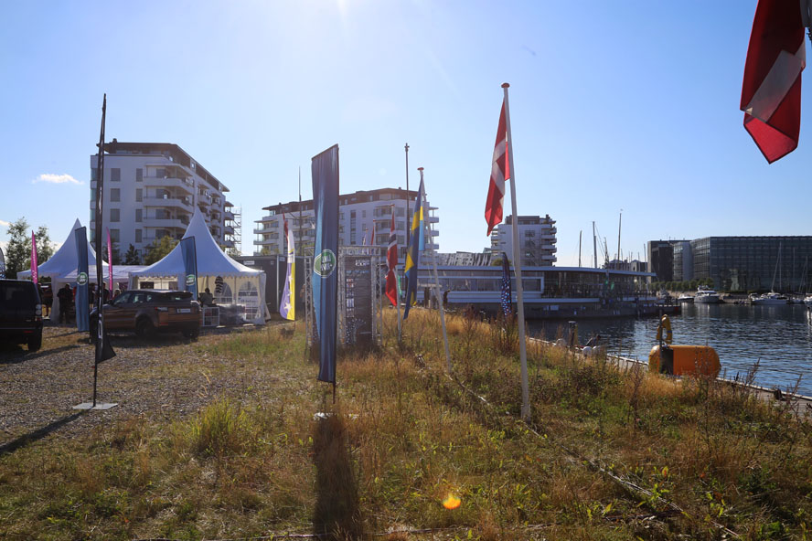 Her ses M32 set-up på grunden, der nu i Tuborg Havn, der omdannes til en byggeplads næste år. Foto: Troels Lykke