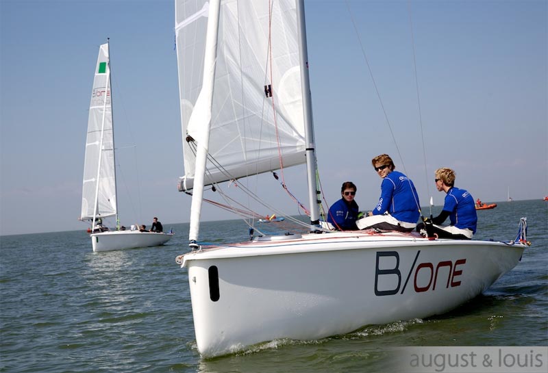 Ingen vind afgjorde regionsfinalen til fordel for Viktor Ogeman og besætning. Foto:Match Racing Denmark