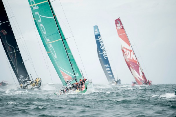 Farvel. De fem både sejler nu nordpå mod Miami. Foto: PAUL TODD/Volvo Ocean Race